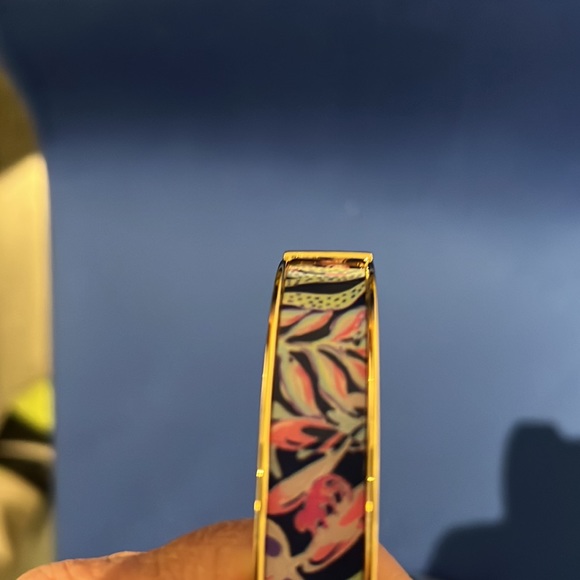 New Lilly Pulitzer enamel bracelet - Picture 7 of 12